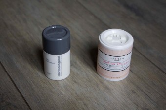 Poudre exfoliante, Dermalogica vs One Love Organics